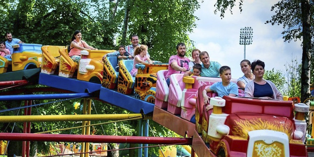 Лунапарк электросталь. Городской парк аттракционов в Электростали. Чудо парк Электросталь. Чудо-парк Электросталь городской парк. Электросталь парк аттракционов чудо парк.