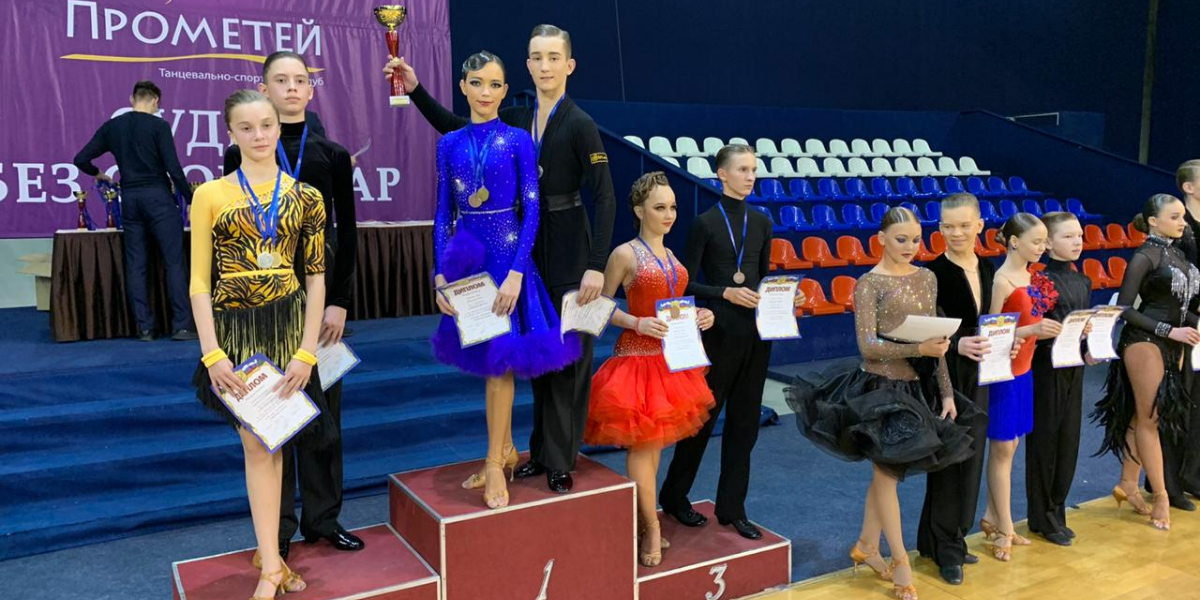 танцевально спортивный клуб. спортивный клуб прометей москва. бальные танцы турнир юниоры 2. прометей бальные танцы. школа танцев прометей на бабушкинской.